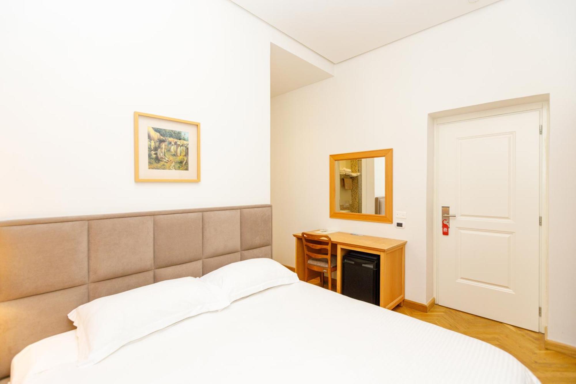 Le Palazzine Hotel Vlorë Eksteriør bilde